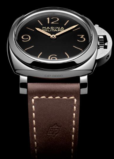 As one of the most popular ones of Panerai, with the classical appearance and reliable functions, this fake Panerai watch becomes so attractive.