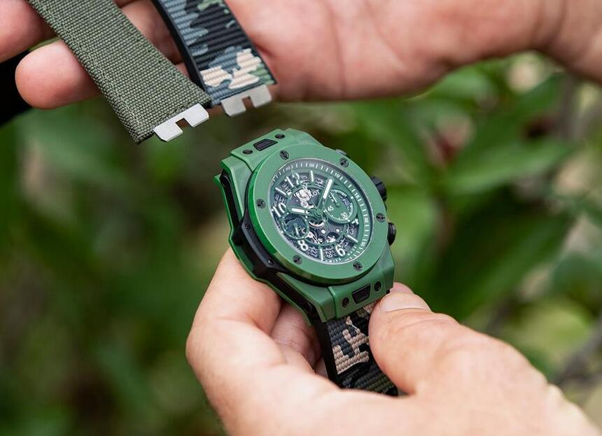 AAA fake watches keep novel with green ceramic material.